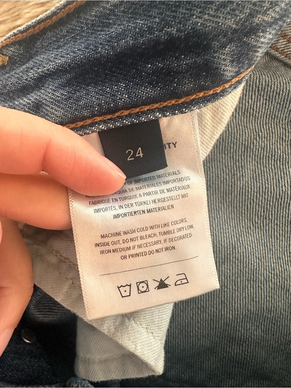 Citizens Of Humanity Straight Leg Jeans - Annina - Picture 5 of 7